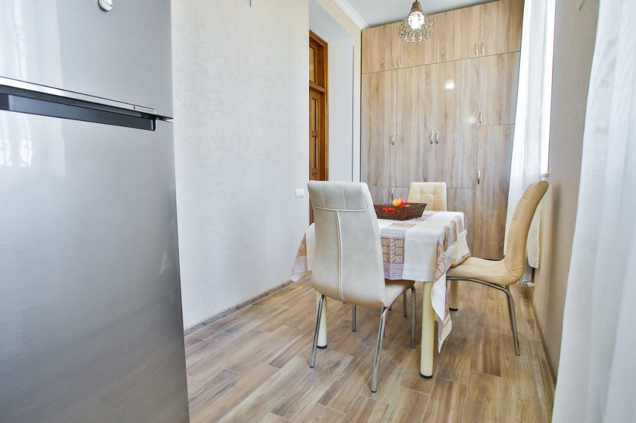 Apartment Anano Kutaisi Dış mekan fotoğraf